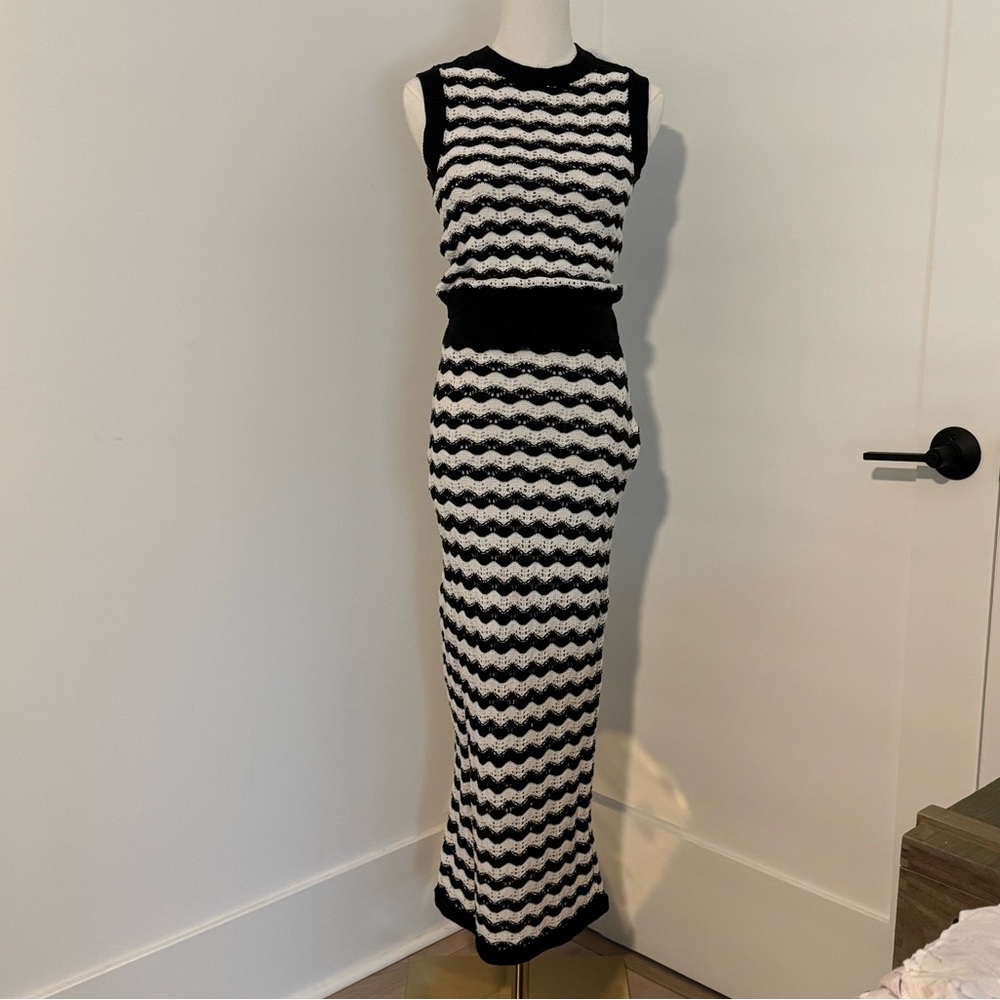 Black and White Striped Two Piece Sleeveless Dress Set